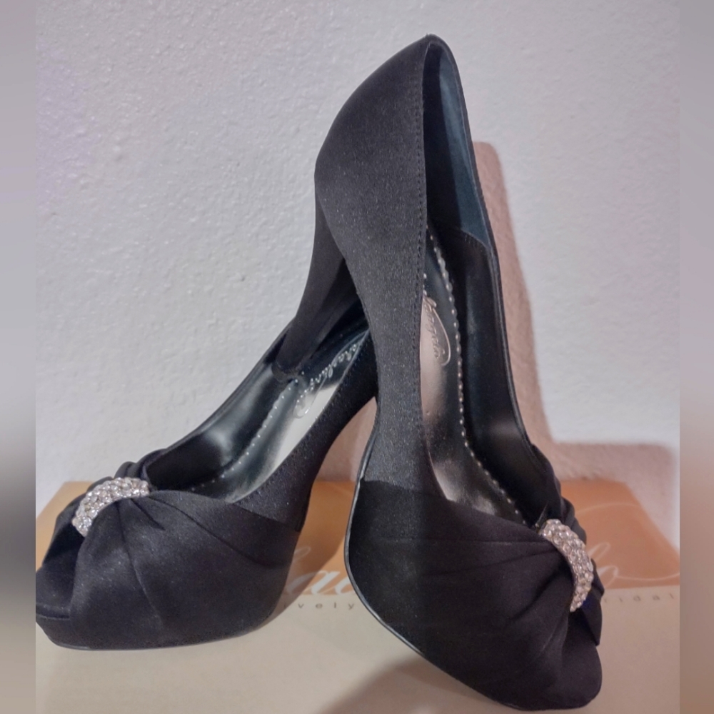 Michaelangelo Satin Diana Heels